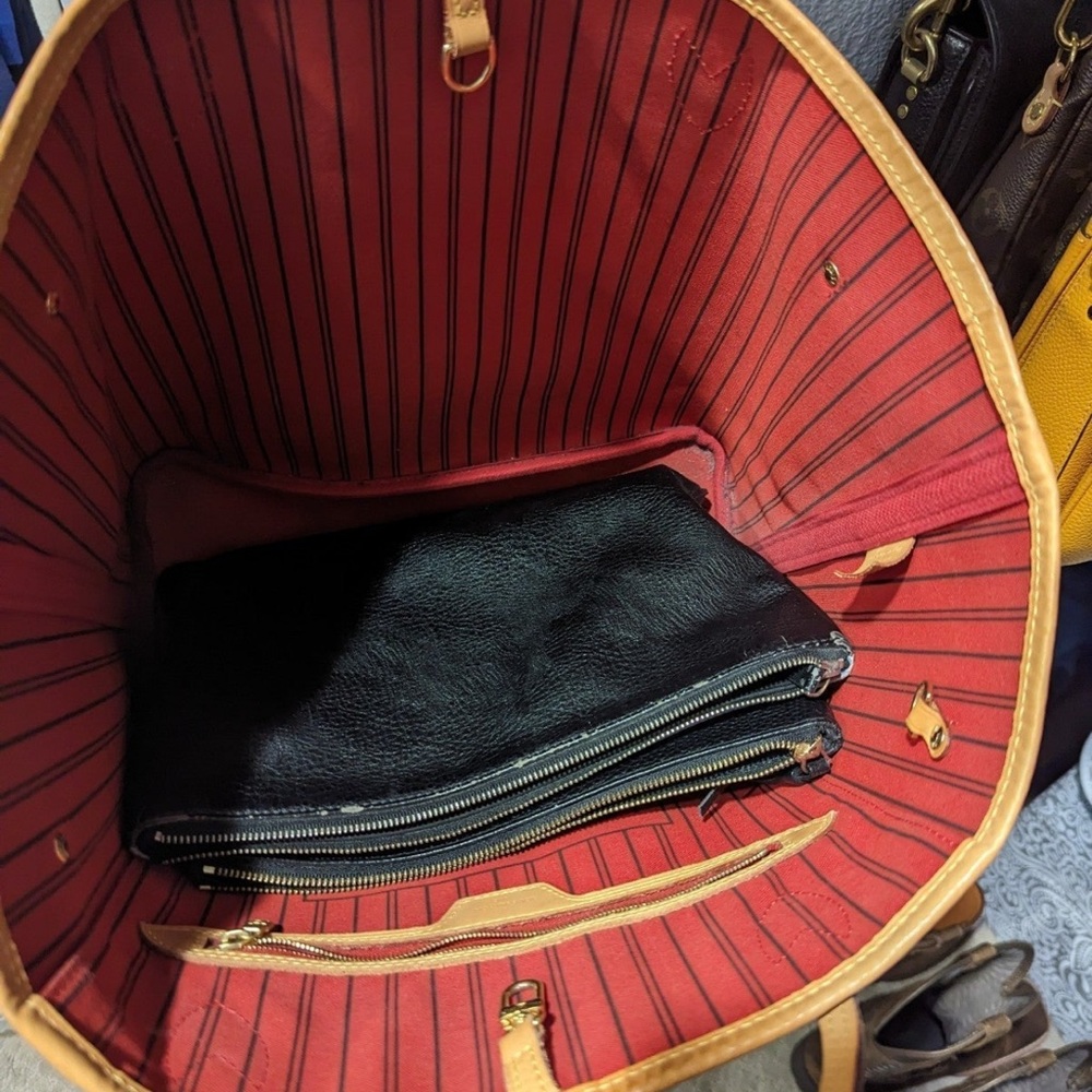 Louis Vuitton Brown and Tan Neverfull Tote - Picture 3 of 7